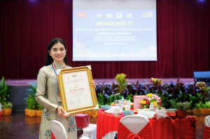 Vashna Thiên Kim Đại Diện Vashna Group Nhận Kỷ Niệm Chương Global Award 2024: Vinh Danh Thương Hiệu Chăm Sóc Sức Khỏe Tiêu Biểu ASEAN